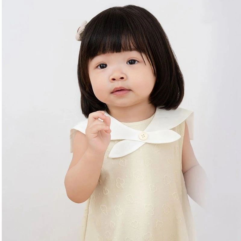 Bodysuit bé gái cổ cách điệu La Pomme màu be 3