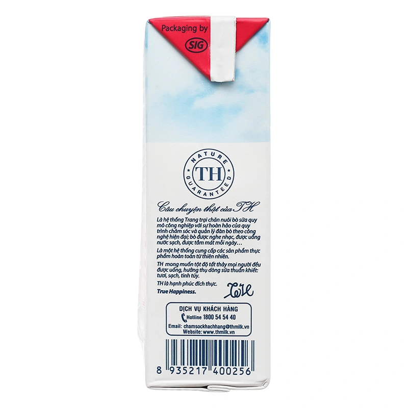 Lốc 4 hộp sữa tươi tiệt trùng TH true MILK có đường hương dâu 180 ml (từ 1 tuổi) 8