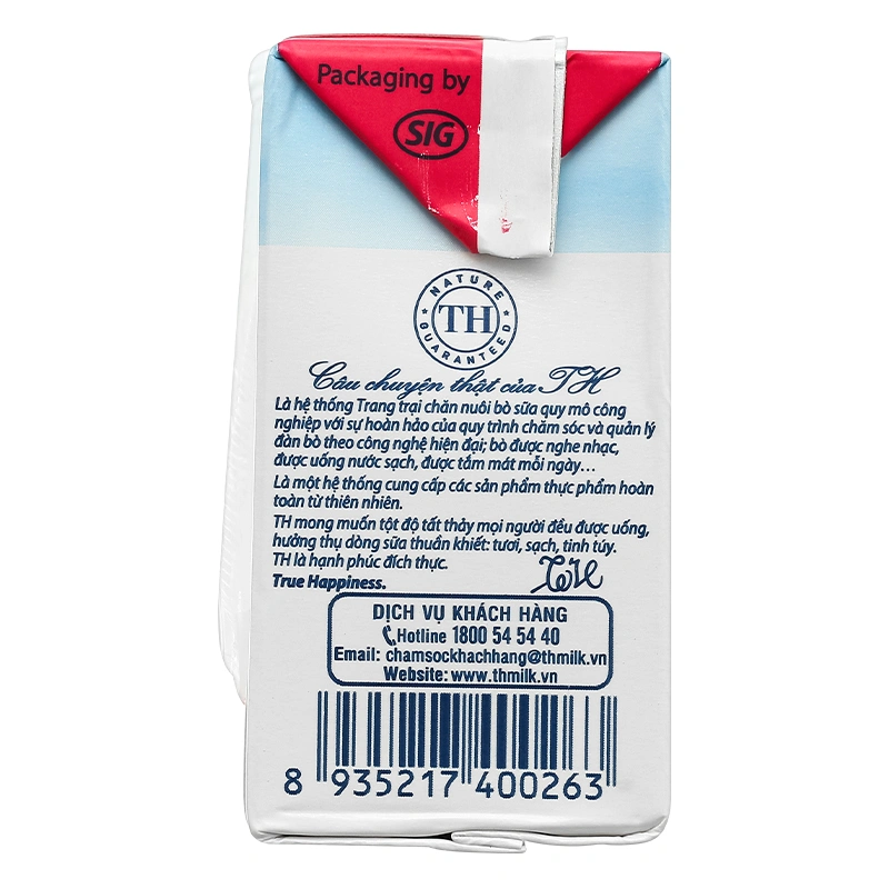 Lốc 4 hộp sữa tươi tiệt trùng TH true MILK có đường hương dâu 110 ml (từ 1 tuổi) 8