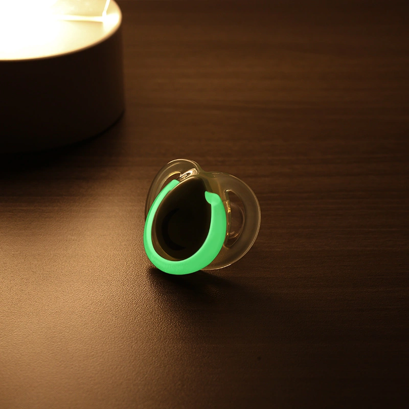 Bộ 2 ti ngậm Tommee Tippee dạ quang Night Time 433372 (0 - 6 tháng) - Màu ngẫu nhiên 14