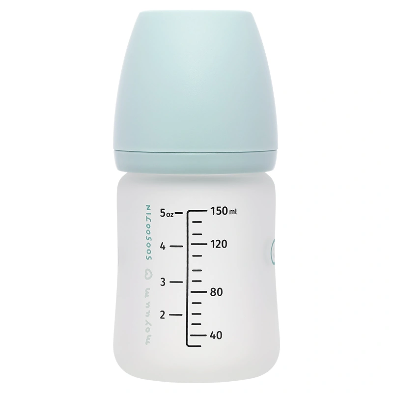 Bình sữa thủy tinh tráng silicone Moyuum cổ rộng 150 ml - Mặt cười (0 - 2 tháng) 2