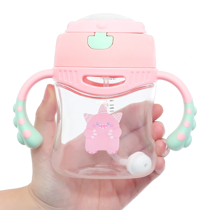 Bình tập uống Toukie 300 ml - Màu ngẫu nhiên (từ 6 tháng) 12