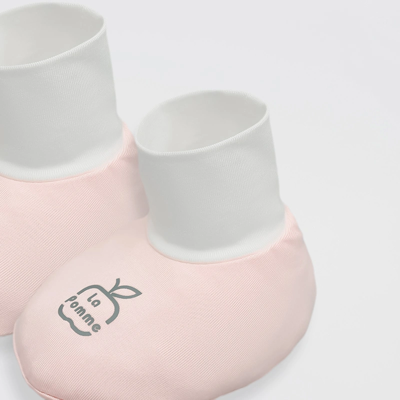 Set bao tay, bao chân hoa nhỏ ngọt ngào La Pomme màu be (0 - 3 tháng) 8