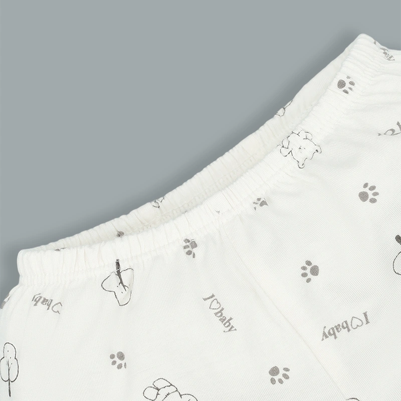 Quần dài in gấu IQ Baby màu trắng 3