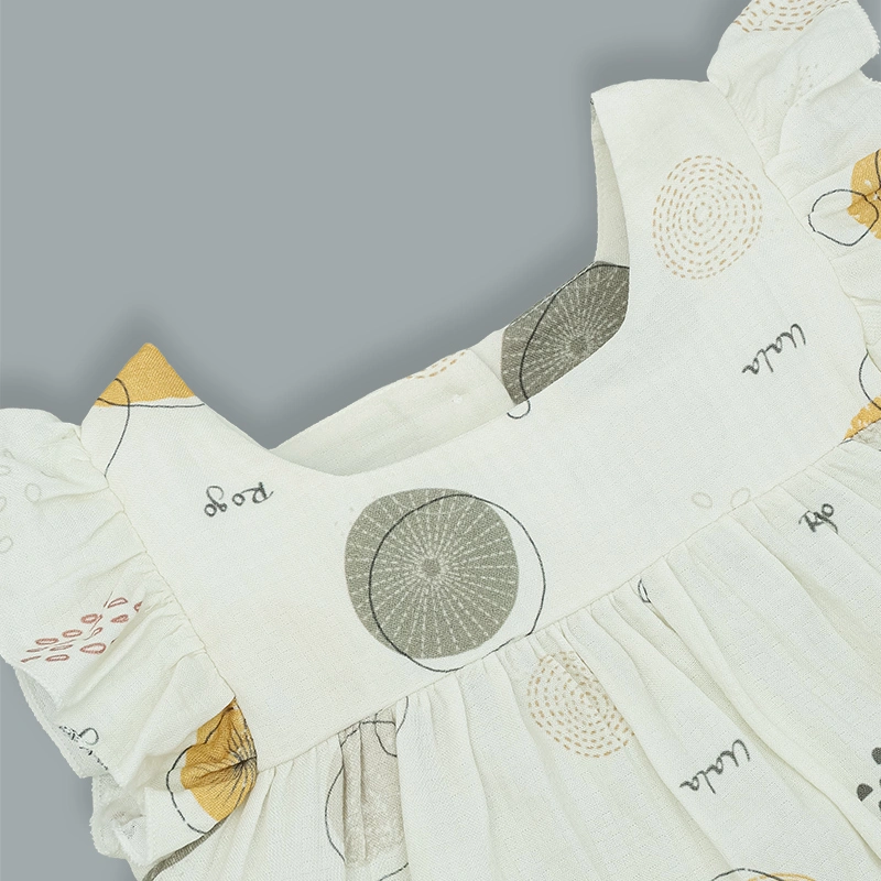 Bộ sát nách bé gái Ualarogo UR2181 màu be 4