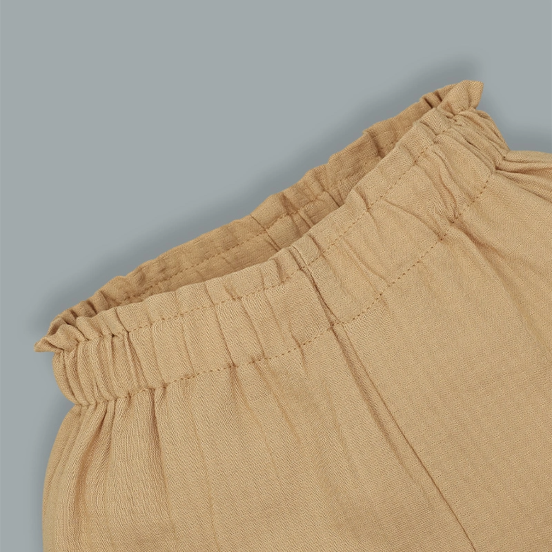 Bộ sát nách bé gái Ualarogo UR2181 màu be 20