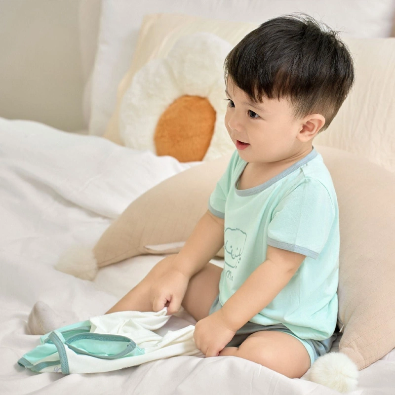 Bộ tay ngắn bé trai La Pomme họa tiết sinh động màu xanh - xám 2