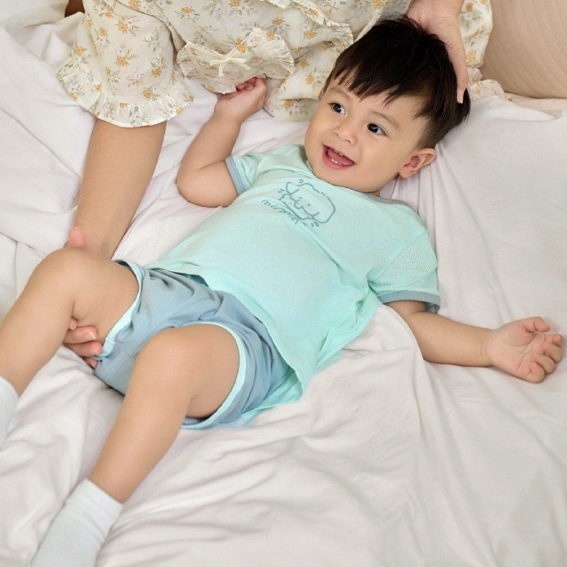 Bộ tay ngắn bé trai La Pomme họa tiết sinh động màu xanh - xám 3