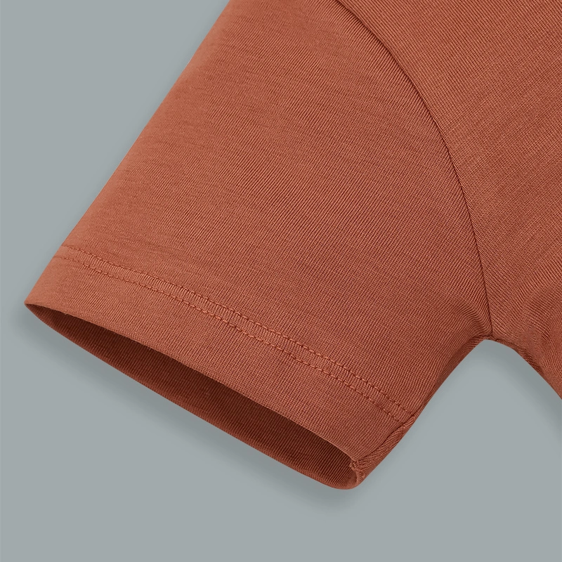 Bộ tay ngắn bé trai Ualarogo UR3874 in chữ màu xanh lá 17