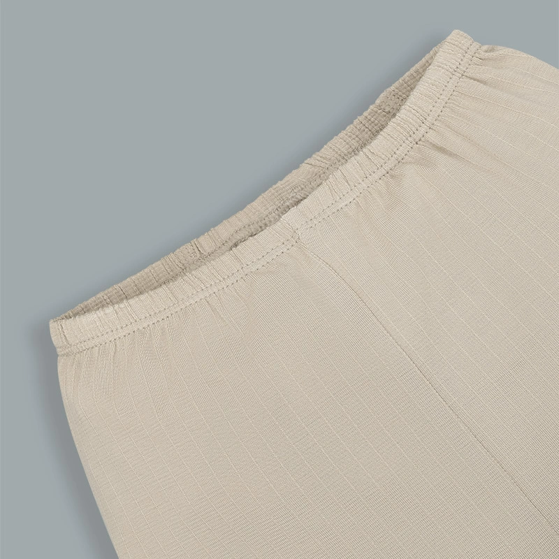 Bộ tay ngắn cài chéo in hình thú Ualarogo UR2188 màu be 24