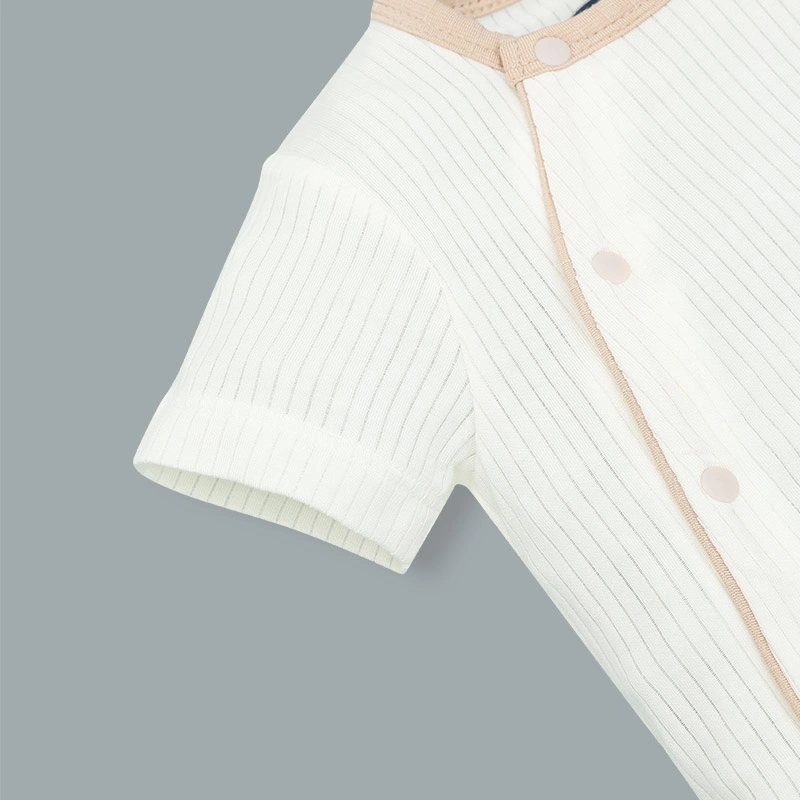 Bộ tay ngắn cài chéo in hình thú Ualarogo UR2188 màu be 18