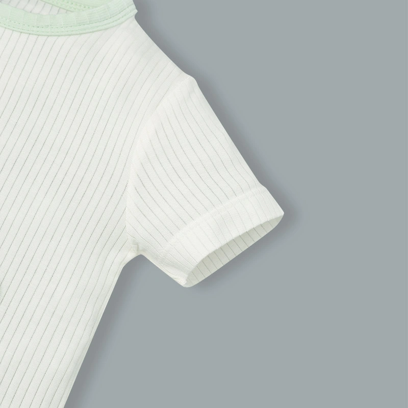 Bộ tay ngắn cài chéo in hình thú Ualarogo UR2188 màu be 31