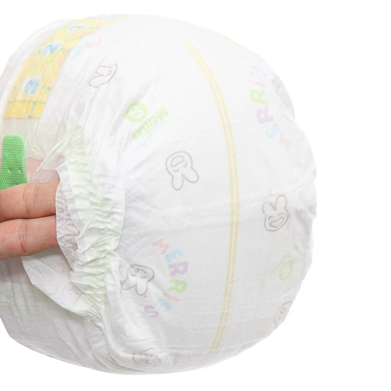 Tã dán Merries size NB 76 miếng (Dưới 5 kg) - Mẫu mới 56