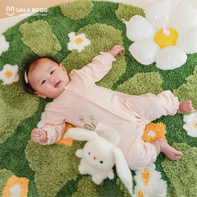 Bodysuit tay dài bé gái petit Ualarogo UR2235 màu trắng 8