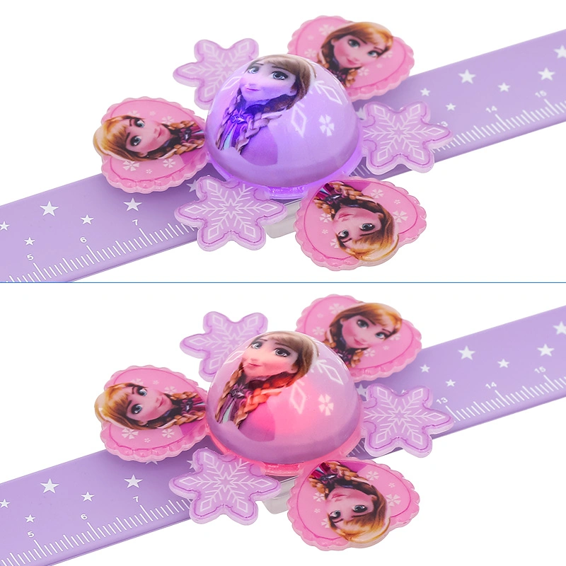 Đồ chơi vòng tay SPINER hoạt hình phát sáng HappyTime 7829-3 69