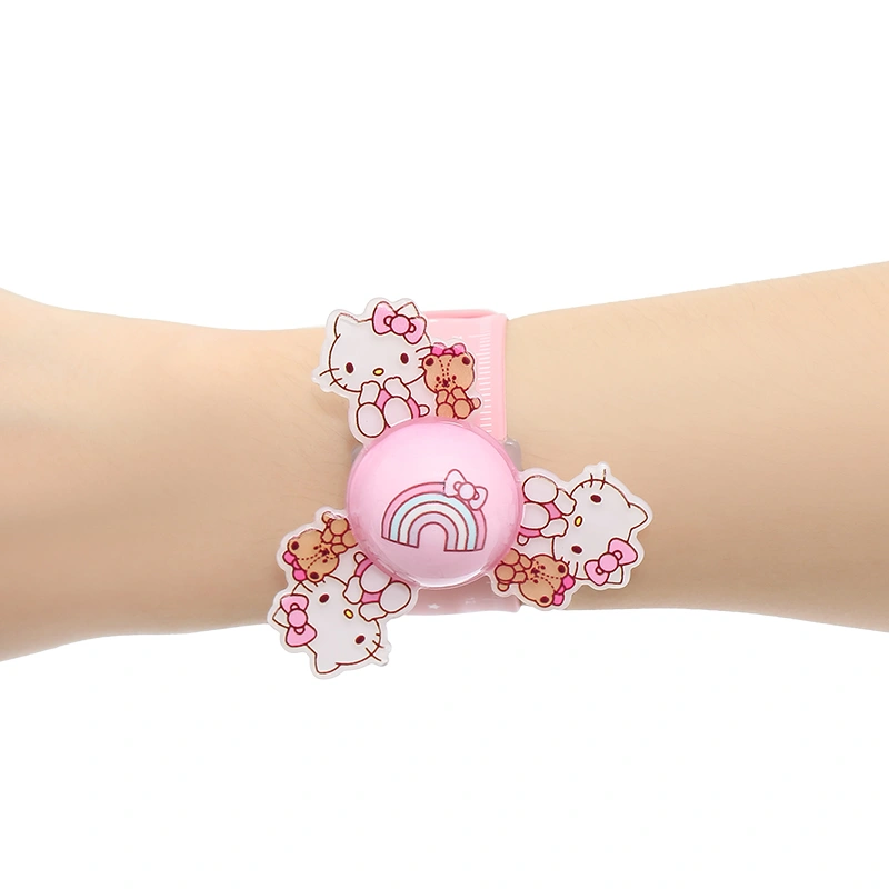 Đồ chơi vòng tay SPINER hoạt hình phát sáng HappyTime 7829-3 77