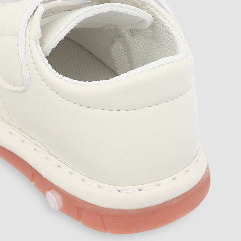 Giày tập đi cho bé Á Châu Avakids AC82 màu trắng 6