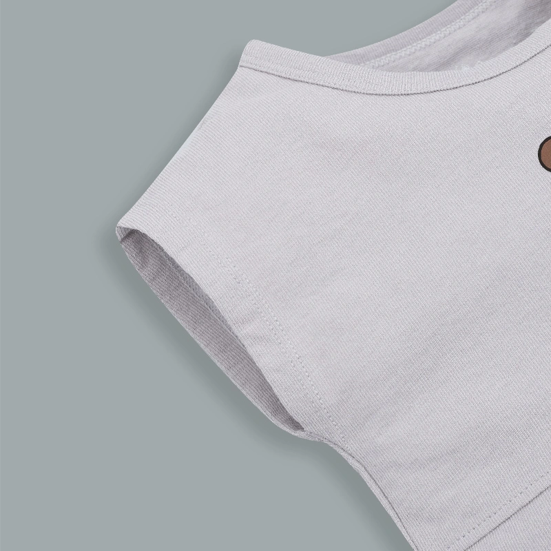 Bộ sát nách bé trai Pony Kids vạt cong in màu be rêu 18