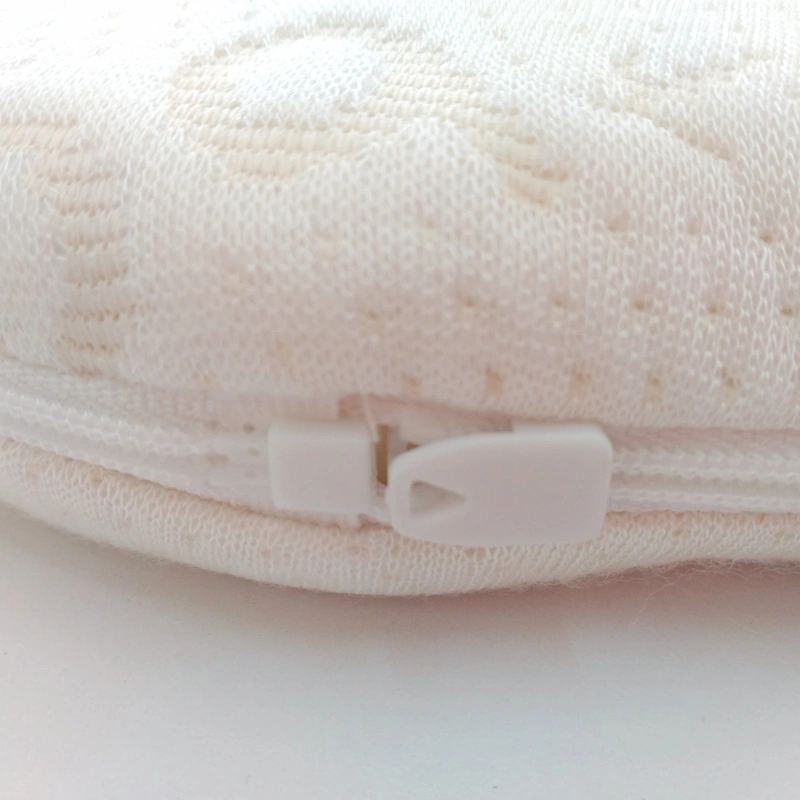 Gối chống méo đầu BABYWORKS 29.5x20.5x3.5 cm - Hình đám mây màu trắng (từ 0 tháng) 3