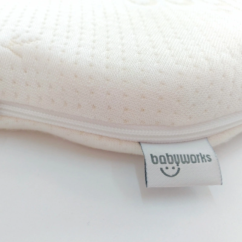 Gối chống méo đầu BABYWORKS 29.5x20.5x3.5 cm - Hình đám mây màu trắng (từ 0 tháng) 4
