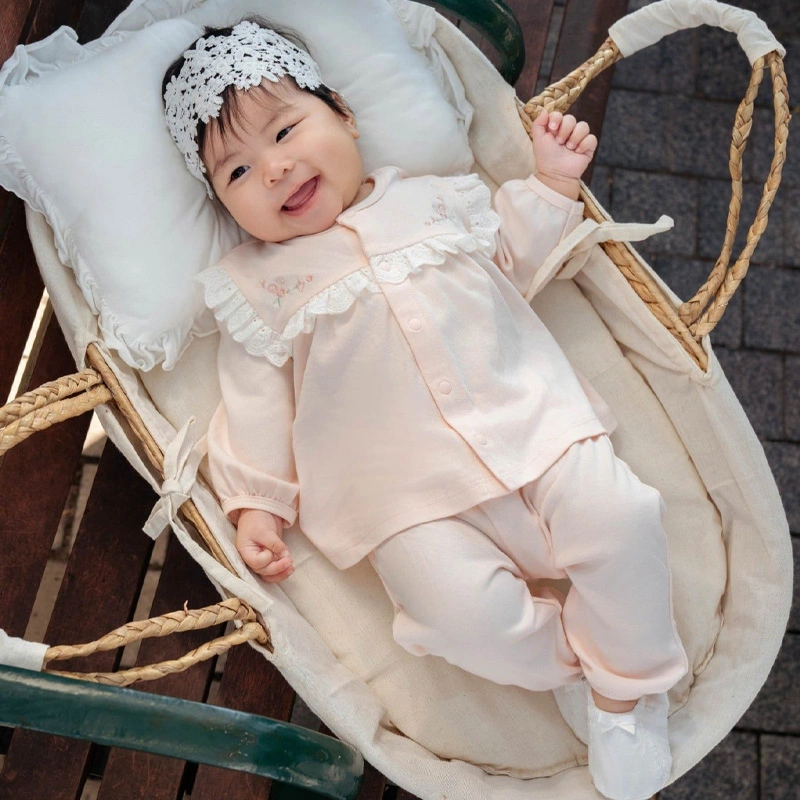 Bộ tay dài cài giữa La Pomme vườn hoa mộng mơ màu hồng 2