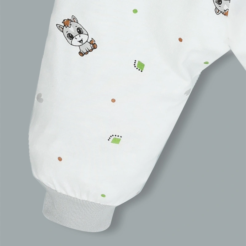 Bộ tay dài cúc bấm chéo quần in ngựa con IQ Baby màu trắng 12