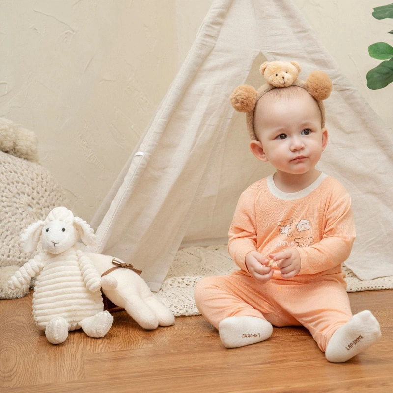 Bộ tay dài La Pomme vũ trụ vui nhộn màu vàng 28