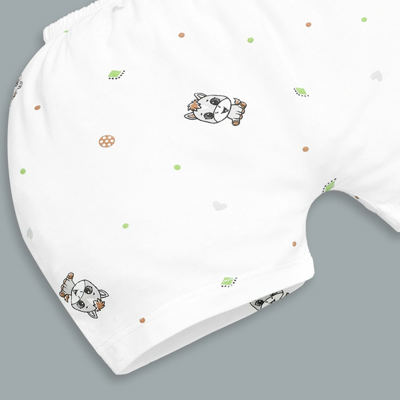 Bộ tay ngắn cúc bấm chéo in ngựa con IQ Baby màu trắng 10