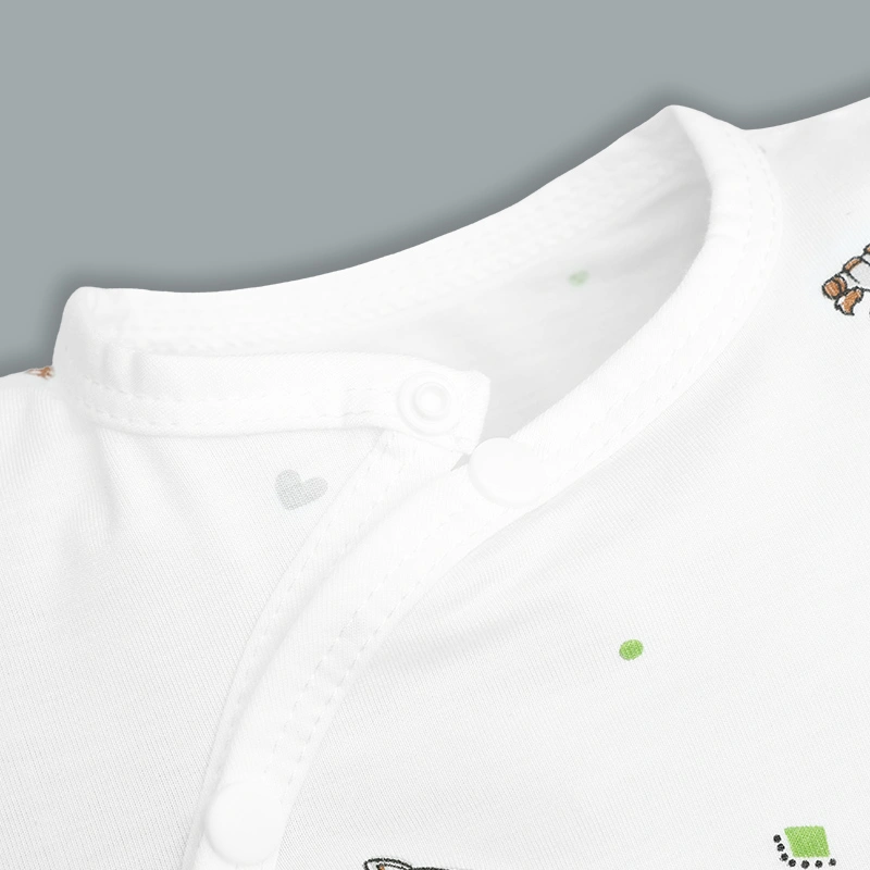 Bộ tay ngắn cúc bấm chéo in ngựa con IQ Baby màu trắng 6