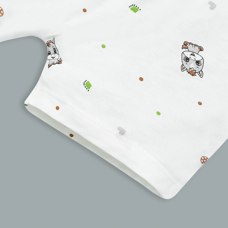 Bộ tay ngắn cúc bấm vai in ngựa con IQ Baby màu trắng 9
