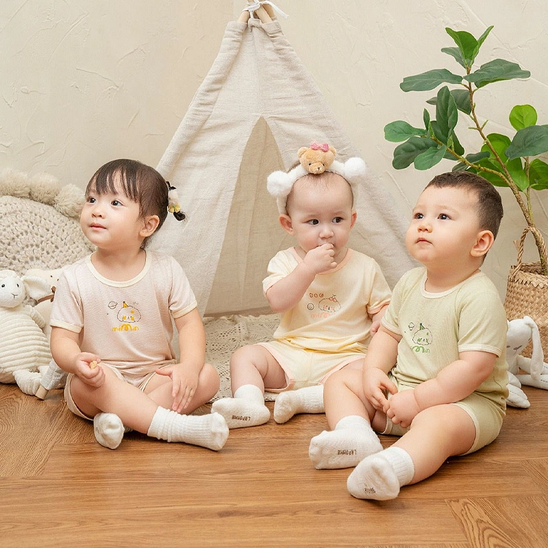 Bộ tay ngắn La Pomme người bạn puppy màu vàng kem 2