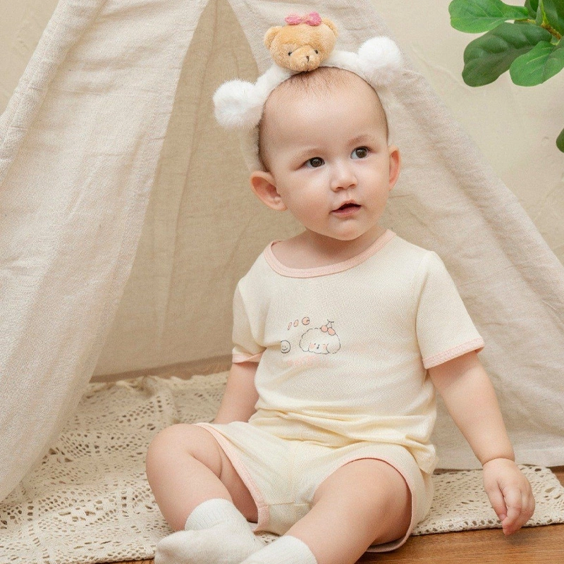 Bộ tay ngắn La Pomme người bạn puppy màu vàng kem 4