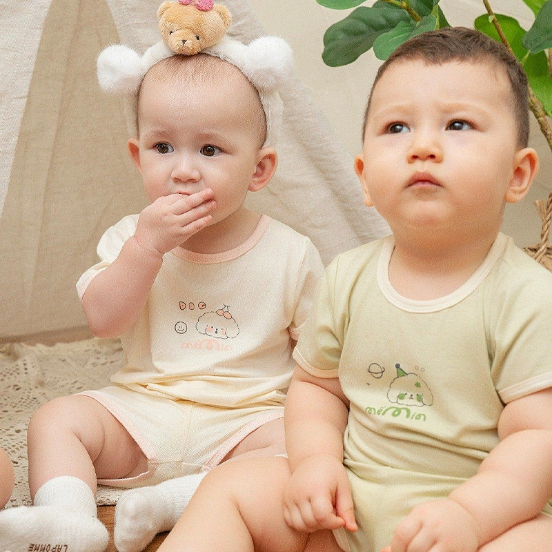 Bộ tay ngắn La Pomme người bạn puppy màu vàng kem 37