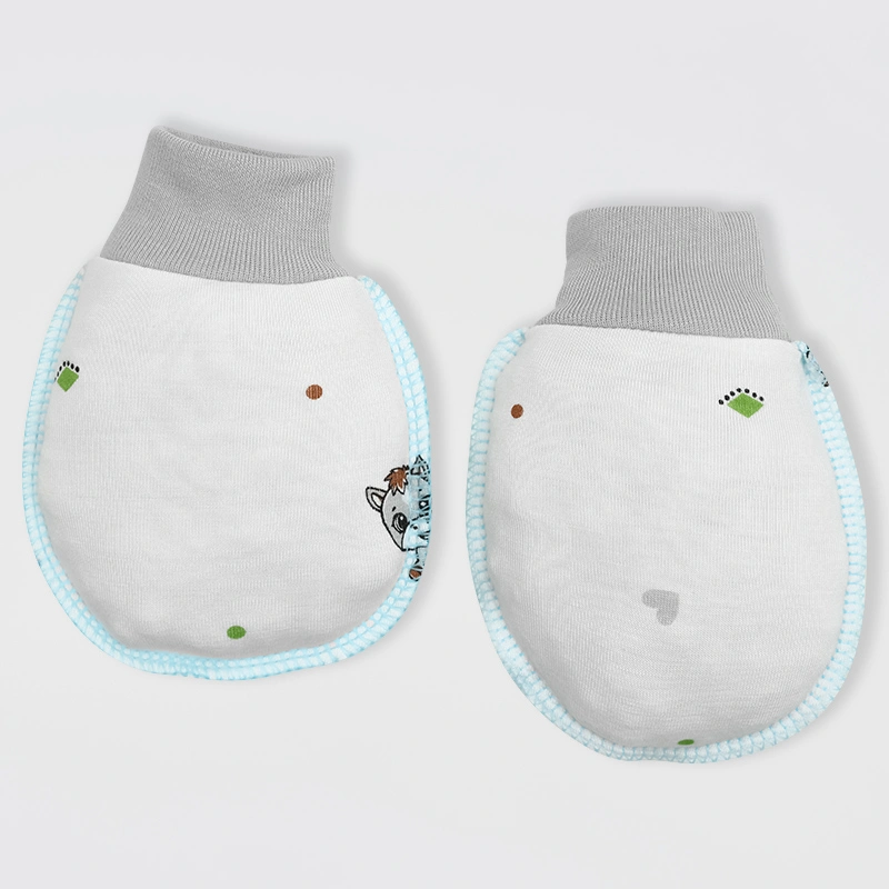 Set nón, bao tay bao chân in ngựa con IQ Baby màu trắng (0 -3 tháng) 4