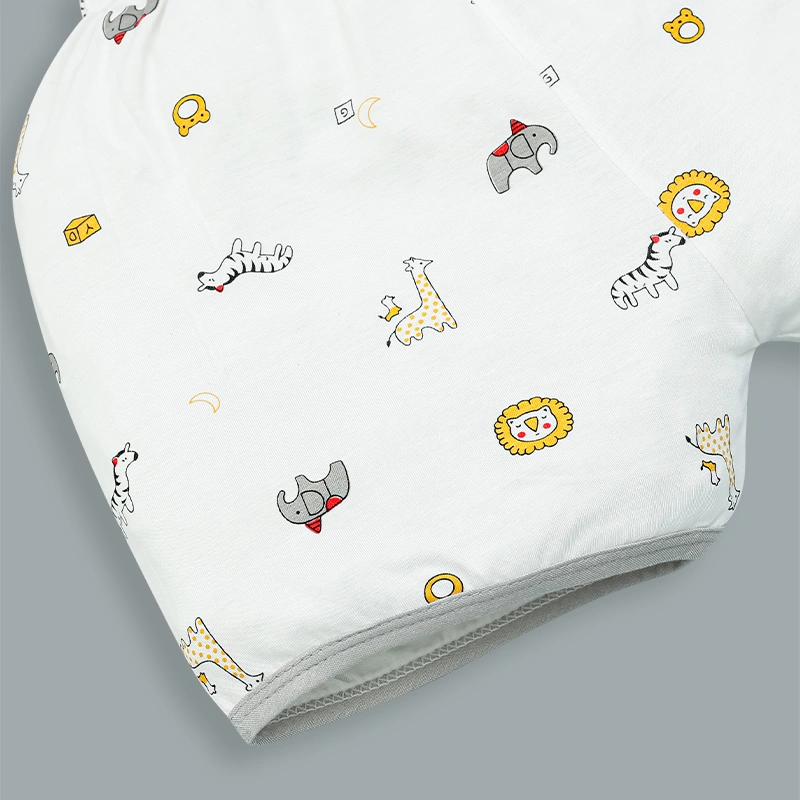 Bộ tay ngắn bé trai IQ Baby in thú màu xám 8