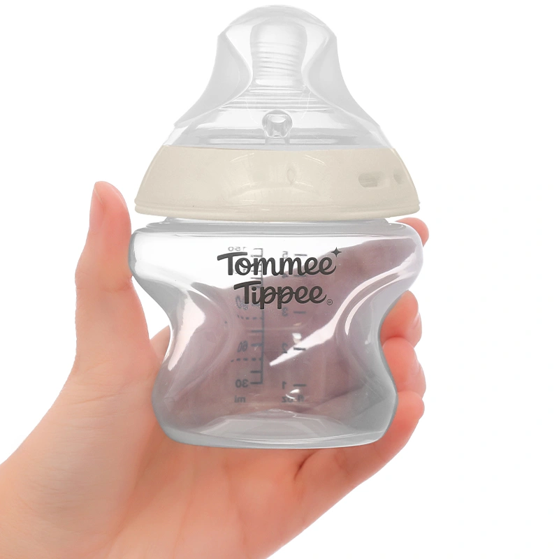 Bình sữa nhựa PP Tommee Tippee Natural Start cổ rộng 260 ml (3 - 6 tháng) - Mẫu mới 21