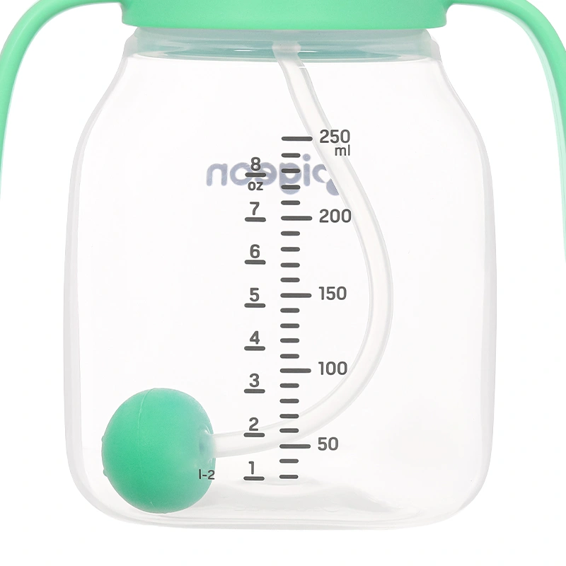 Bình tập uống Pigeon 250ml - Màu xanh lá (từ 6 tháng) 7