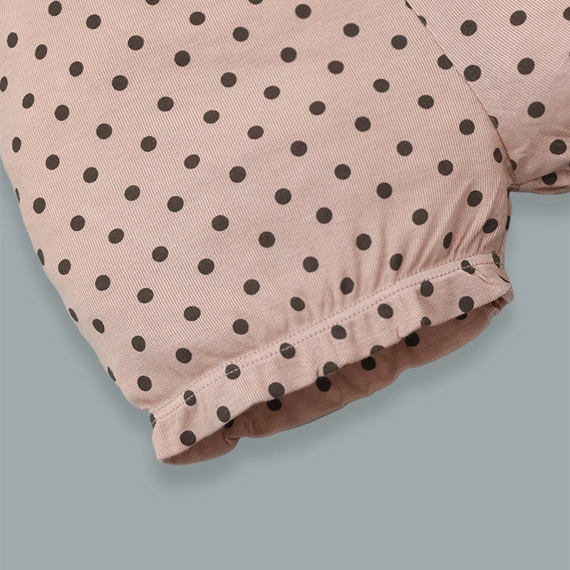 Bộ tay ngắn bé gái Ualarogo UR492 cổ cách điệu màu xám 23