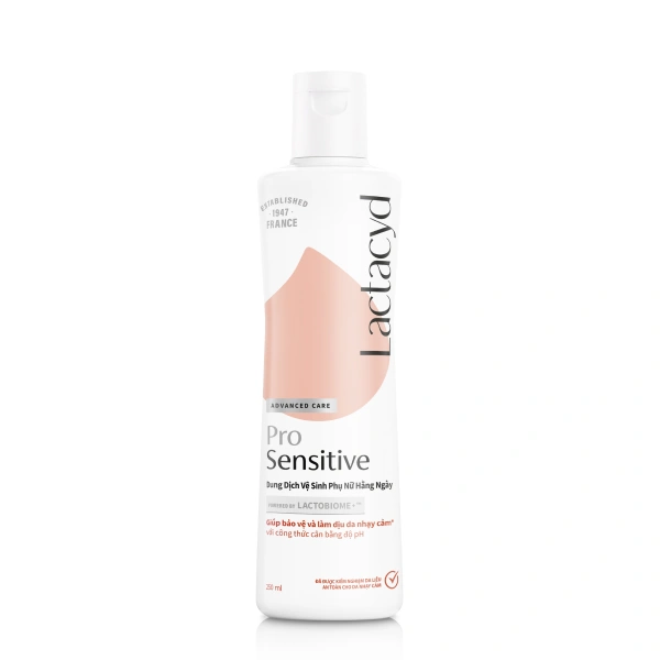 Dung dịch vệ sinh phụ nữ Lactacyd Pro Sensitive - Giao bao bì ngẫu nhiên