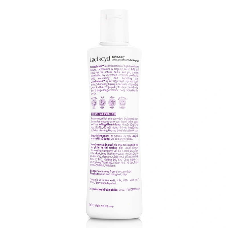 Dung dịch vệ sinh phụ nữ Lactacyd Soft & Silky hương dịu nhẹ 150 ml - Giao bao bì ngẫu nhiên 7