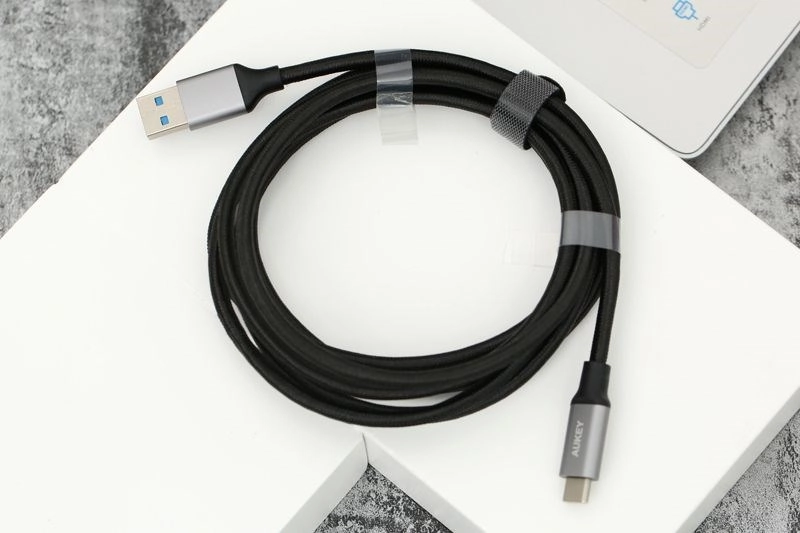 Cáp AUKEY không sợ uốn cong Cáp AUKEY không sợ uốn cong