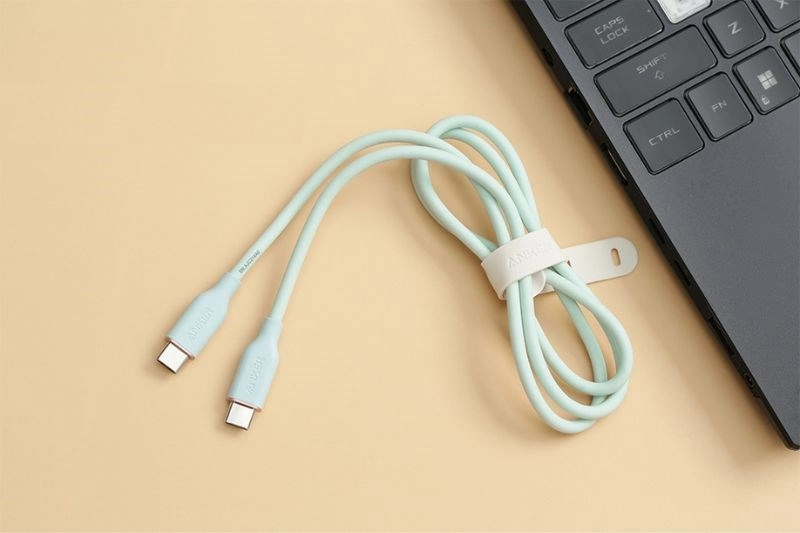 Cận cảnh cáp sạc Type-C - Type-C Cận cảnh cáp sạc Type-C - Type-C