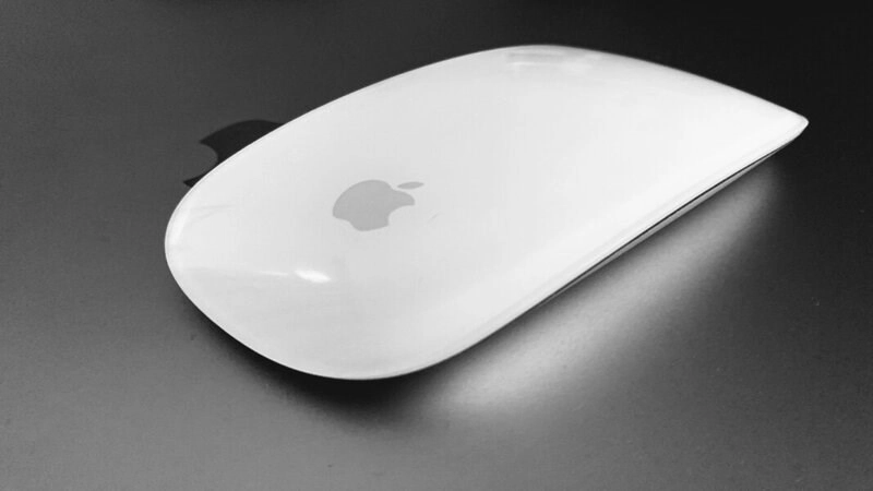Thuộc thương hiệu Apple cao cấp đến từ Mỹ, thành lập năm 1976