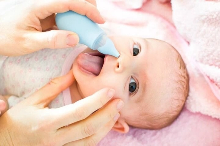 Dụng cụ hút mũi KuKu KU5373A là lựa chọn của rất nhiều phụ huynh