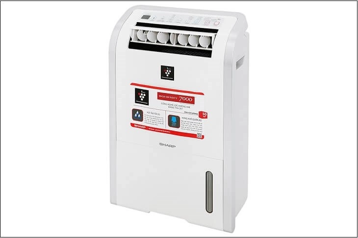 Máy hút ẩm Sharp DW-D20A-W có công suất hoạt động 410W với khả năng hút ẩm 20 lít/ngày