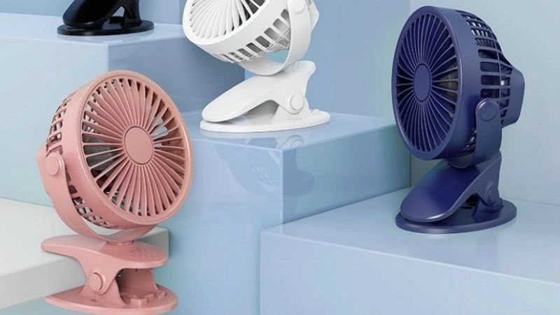 Quạt mini sở hữu nhiều tiện ích Quạt mini sở hữu nhiều tiện ích