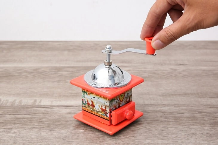 Xay tiêu nhựa CMH có thiết kế truyền thống đơn giản, dễ dùng
