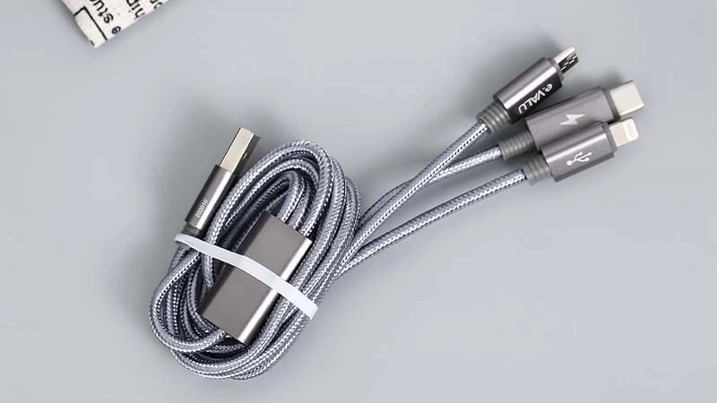 Cáp sạc, cáp chuyển đổi eValu giá tốt Cáp sạc, cáp chuyển đổi eValu giá tốt