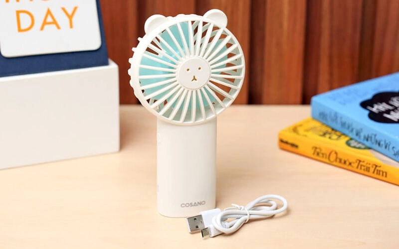Quạt sạc mini Cosano CF003 Quạt sạc mini Cosano CF003