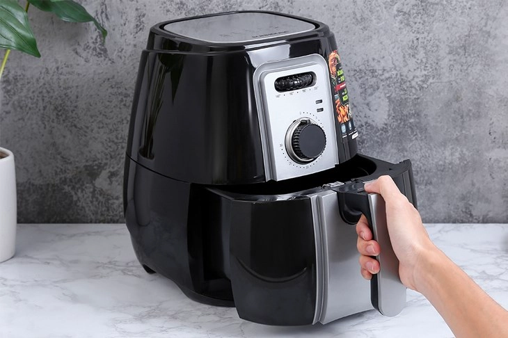 Nồi chiên không dầu Sunhouse SHD4025B 3 lít Nồi chiên không dầu Sunhouse SHD4025B 3 lít
